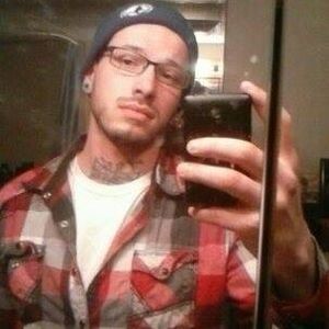 Meet your Posher, Dustin